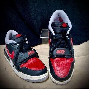 Nike Air Jordan Legacy 312 Low – Youth 7Y – Black Red – Bred Style